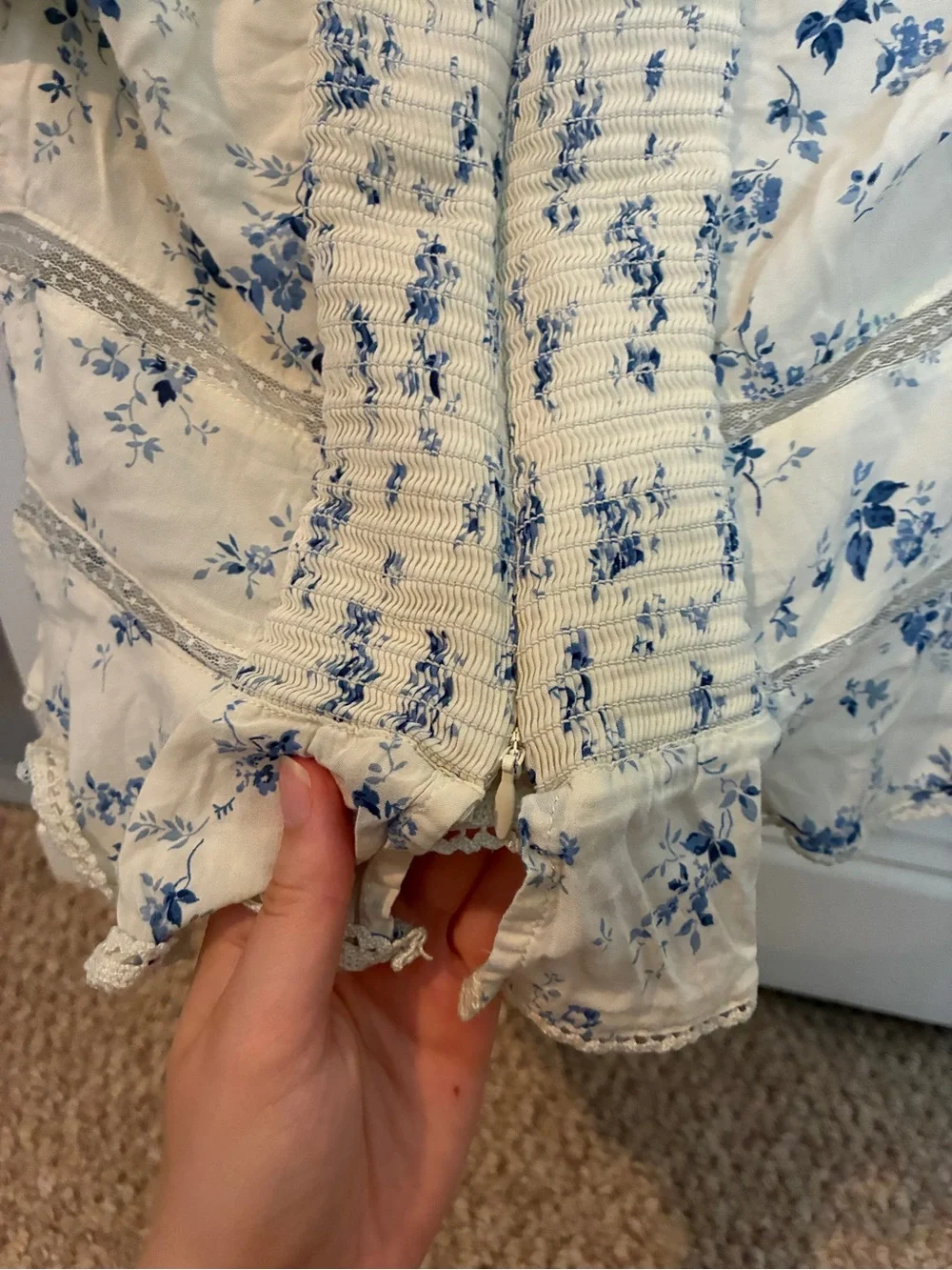 Reformation Daphne Top in Orlaya Floral Print Puff Sleeves Coquette Feminine 2